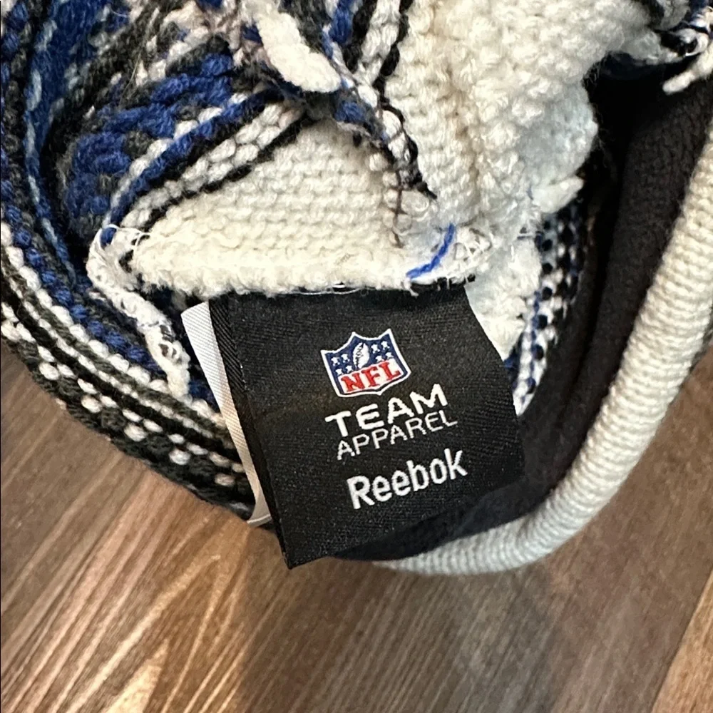 Indianapolis Colts NFL Reebok‎ Beanie Hat Tassel